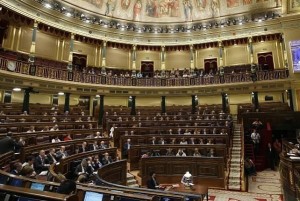 Congreso de los Diputados, la mitad de los escaños vacíos