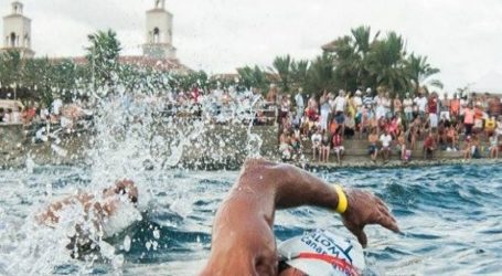 100 nadadores experimentados harán la Travesía a nado El Pajar-Maspalomas 2013