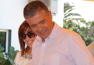El alcalde de Mogán, Francisco González, y Gema Sabina, concejala de Política Social