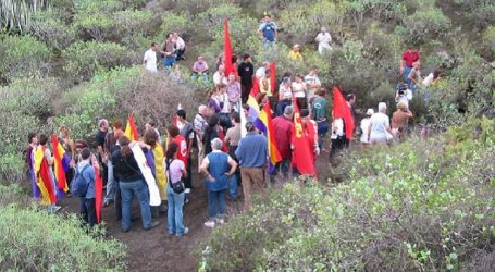IUC y PCC homenajean a los desaparecidos en la Sima de Jinámar, en Gran Canaria