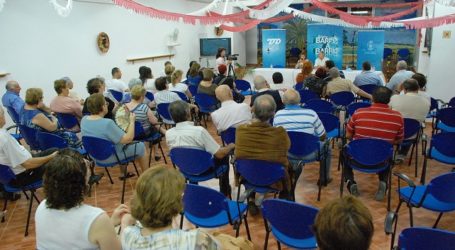 El grupo de gobierno de Santa Lucía explica su gestión en una nueva ronda de asambleas