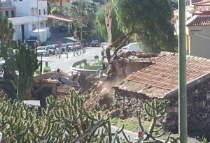 Caserío de El Tostador del S.XIX, la oposición denuncia el atentado contra el patrimonio de Mogán
