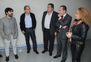 El alcalde José Miguel Rodríguez (2º por la izquierda) acompaña a miembros del Cabildo de Gran Canaria 