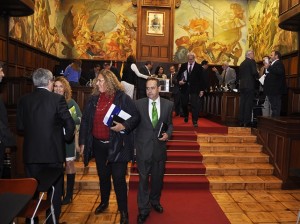 Salón de plenos del Cabildo de Gran Canaria al finalizar el nombramiento.