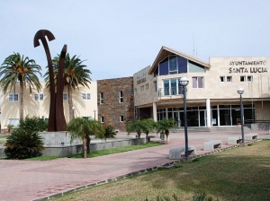 Ayuntamiento de Santa Lucía, Vecindario