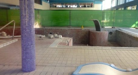 NC afirma que la reparación de la piscina de Arguineguín se “eterniza”