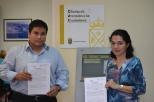 Mencey Navarro e Isabel Santiago, portavoces de Ciuca y NC en Mogán