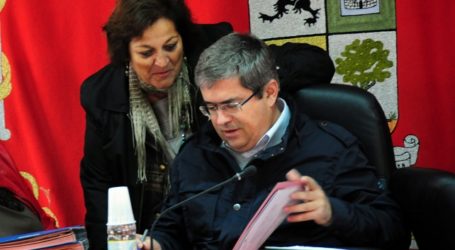 La ‘vocación’ literaria del alcalde Marco Aurelio cuesta 3.210 euros en 2014
