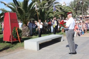 Homenaje a los paracaidistas muertos en Maspalomas