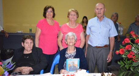 Cercados de Espino felicita a su abuela centenaria