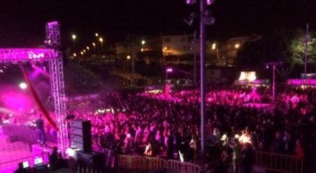 Más de seis mil personas eligen la fiesta de Mogán para dar la bienvenida a 2015