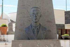 Pancho Guerra, busto en Tunte