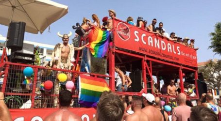 El desfile del Pride Gran Canaria reúne a más de 80.000 personas en Maspalomas