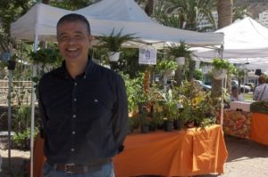 Paco González, en el Mercadillo Agrícola de Puerto Rico