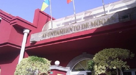 La alcaldesa de Mogán tendrá que explicar en el pleno los traslados de personal