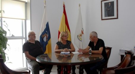 ‘Palillo’ presenta en Maspalomas el proyecto de la escuela Ñacagua de fútbol sala