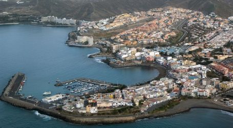 Salvamento Marítimo rescata una patera con 45 personas al sur de Gran Canaria