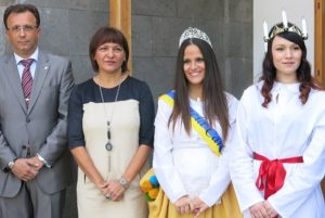 Lucías sueca y canaria con la alcaldesa de Santa Lucía de Tirajana