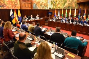 Antonio Morales y los 21 alcaldes de Gran Canaria