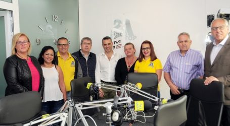 Radio Top 21 inaugura sus nuevos estudios en CC Botánico de Maspalomas