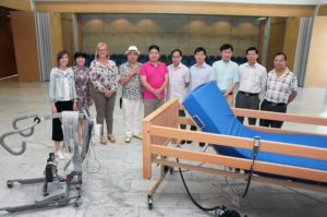 La comunidad china en Maspalomas dona material sanitario al Ayuntamiento
