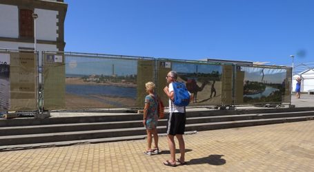El Cabildo de Gran Canaria tapa con fotografías las obras del Faro de Maspalomas