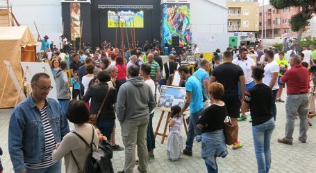 Santa Lucía se vuelca con el Día de Canarias y llena la peatonal de tradiciones e identidad