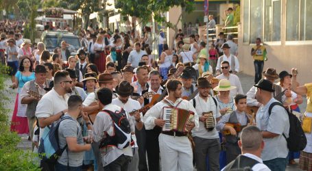 San Fernando de Maspalomas sale de romería en sus fiestas populares