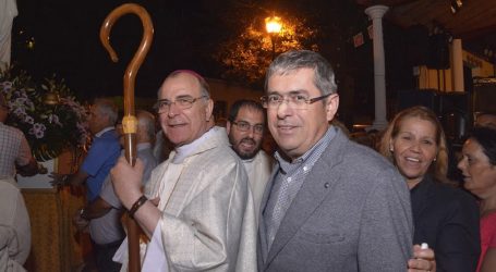 El obispo Francisco Cases preside la misa de Fátima en Aldea Blanca