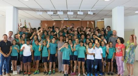 Alumnado del Policarpo Báez cuenta a la alcaldesa lo aprendido sobre el cambio climático