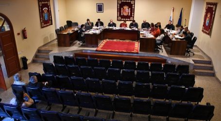 El pleno municipal de Mogán aprueba cinco encomiendas de gestión para el 2018