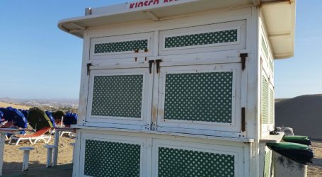 El Ayuntamiento impulsa la renovación de los kioscos playeros de Maspalomas