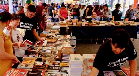 La VI Feria del Libro Solidario del ESPAL abre la recogida