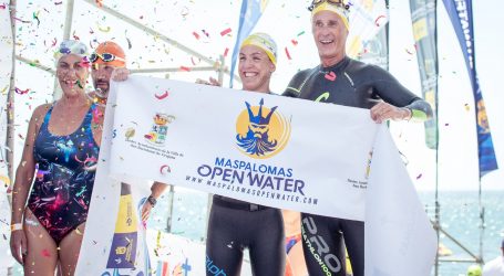 Rebeca Santos y Fernando Téllez, los más rápidos de la 8ª travesía a nado Maspalomas Open Water