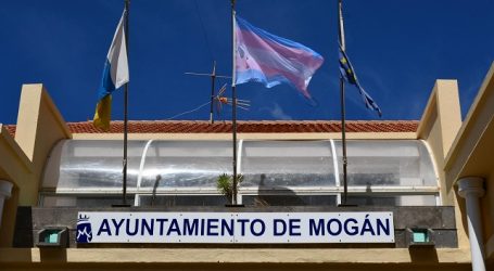 La oposición advierte que la Corporación de Mogán puede estar al borde de su disolución
