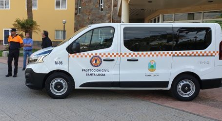 Protección Civil mejora su parque móvil con una furgoneta de nueve plazas para reforzar la atención a la ciudadanía