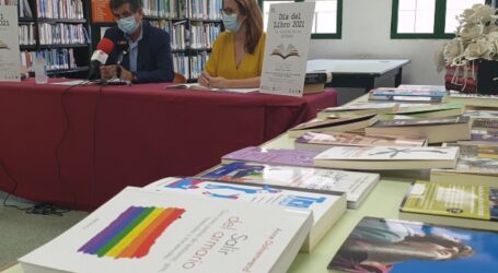 Andrea Abreu, Roy Galán, Valeria Vegas, Dave Rodríguez y Desiré León en la programación del Día del Libro