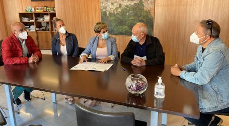 El Ayuntamiento recibe una subvención de 60 mil euros de la Federación Interinsular de Fútbol de Las Palmas