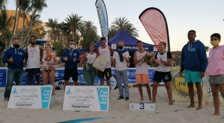 40 parejas se disputan en Anfi el  Torneo Vóley Playa Mixto 2×2