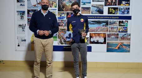 Francisco Castellano recibe José Falcón Paiser, subcampeón de España Infantil de Esgrima 2021