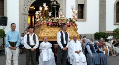 La Romería-Ofrenda en Honor a San Nicolás de Tolentino reúne a cientos de aldeanos y aldeanas