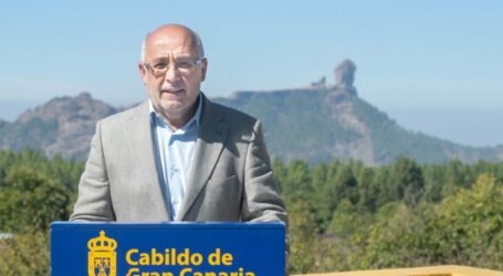 Antonio Morales mantiene que “el debate político y la capacidad de influir están lejos de Canarias”