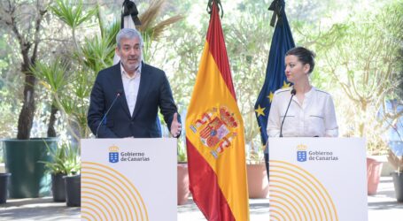 Canarias logra el compromiso de la ministra Rego de estudiar un reparto “solidario y vinculante” de los menores migrantes