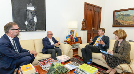 Antonio Morales recibe al embajador británico en España