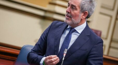 Clavijo adoptará medidas para que las decisiones sobre los aeropuertos canarios se tomen en Canarias
