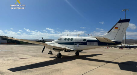 La Guardia Civil inmoviliza una aeronave en Fuerteventura por un delito de falsificación de documento público