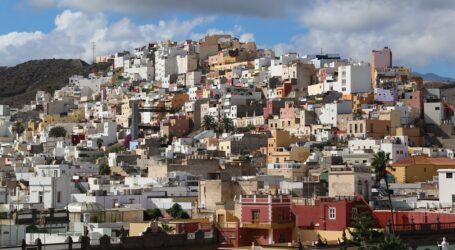 España se reúne con diez comunidades autónomas para la construcción de 3.233 viviendas de alquiler social