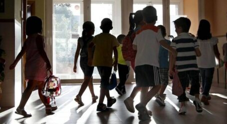 El número de menores de edad en Canarias desciende cada año