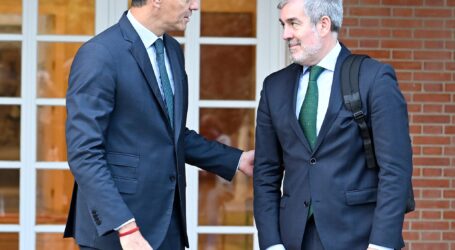Sánchez deja fuera de los nuevos decretos el límite a la compra de vivienda por no residentes en Canarias