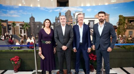 El Gobierno presenta su primer belén institucional en la sede Presidencia de Las Palmas de Gran Canaria